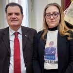 Porta se encuentra con Maria Rosa de Grazia, hija de Americo de Grazia, exdiputado Italo-venezolano detenido en Caracas
